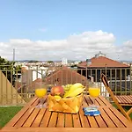 - -1 * Porto