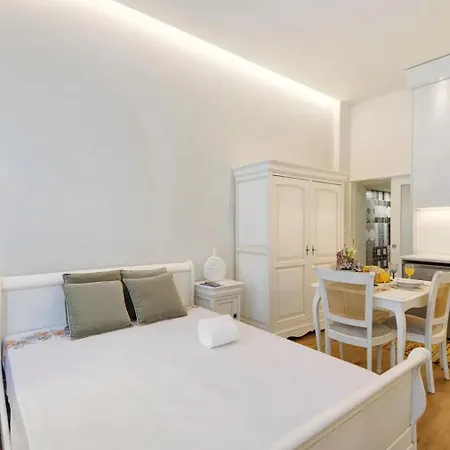 - -1 Appartement Porto