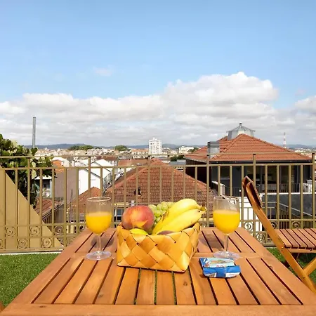 - -1 * Oporto